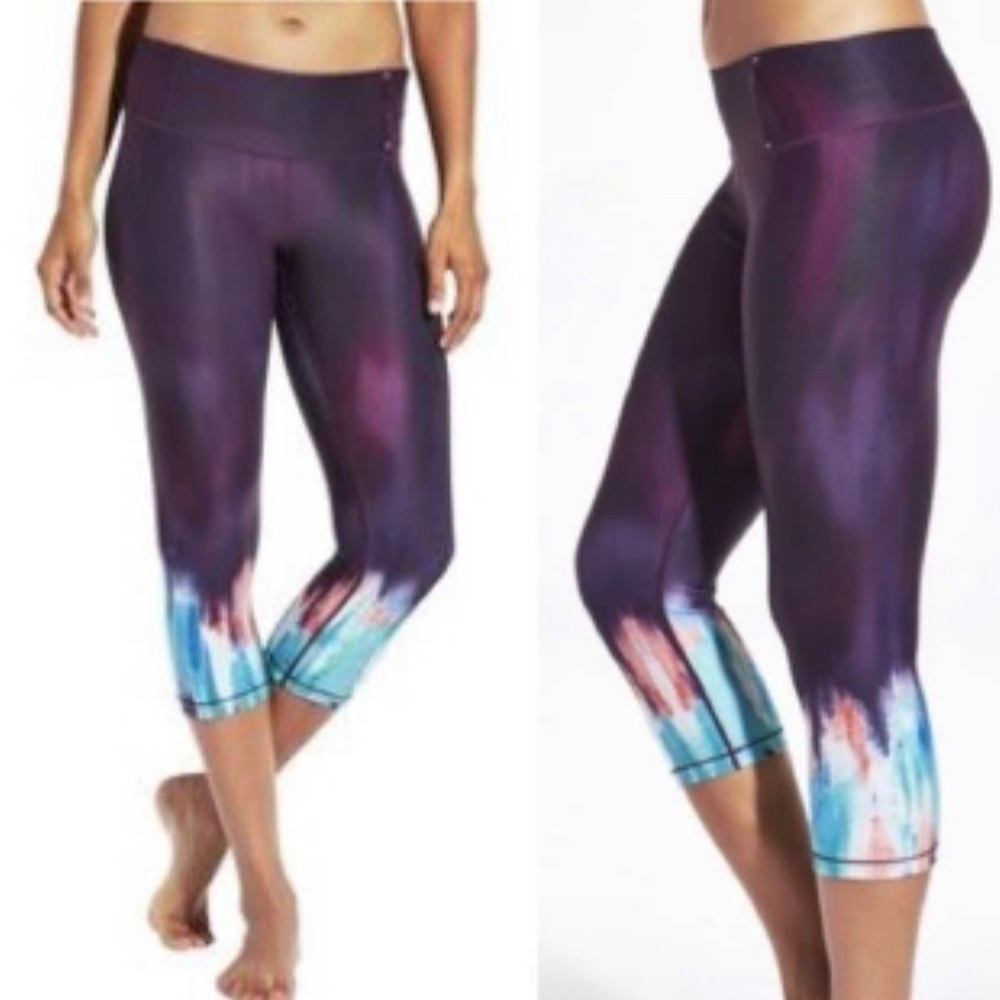 XS plum women’s tight printed capris